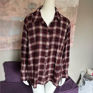Lane Bryant Burgundy and White Oversized Plaid Shirt‎ Szie 18/20